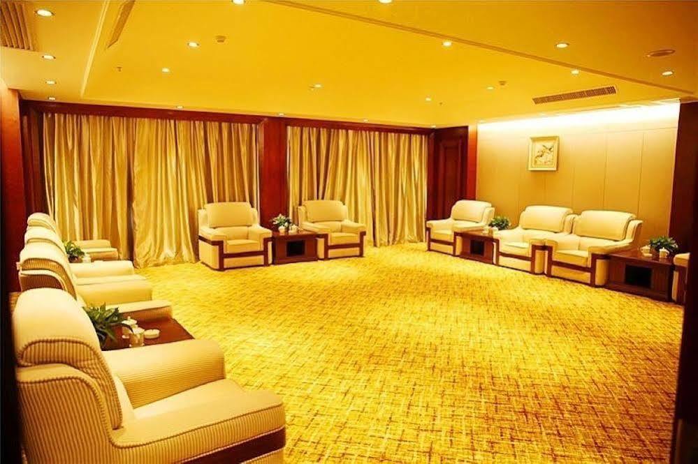 Jinhu Hotel 南昌 外观 照片