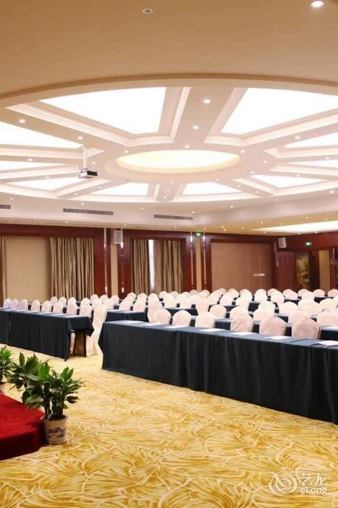 Jinhu Hotel 南昌 外观 照片
